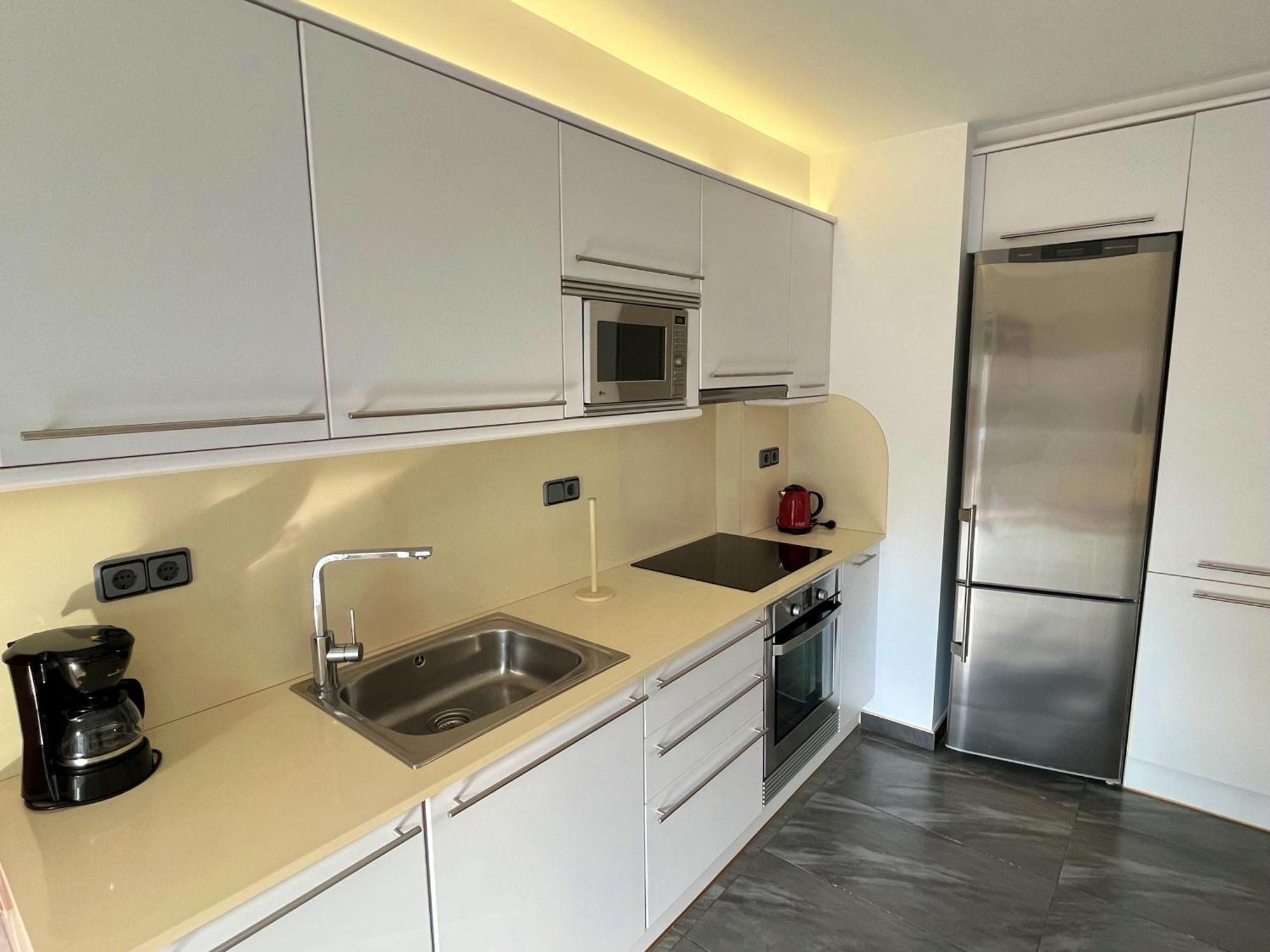 Apartamento Cerca De La Playa Blanes Exterior foto