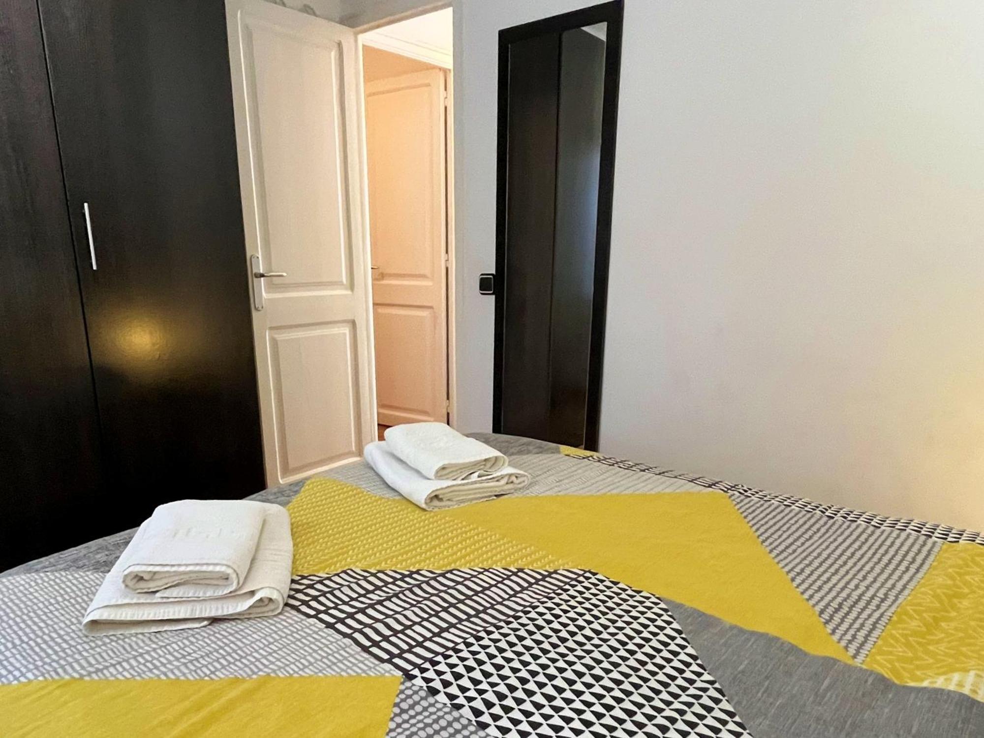 Apartamento Cerca De La Playa Blanes Exterior foto